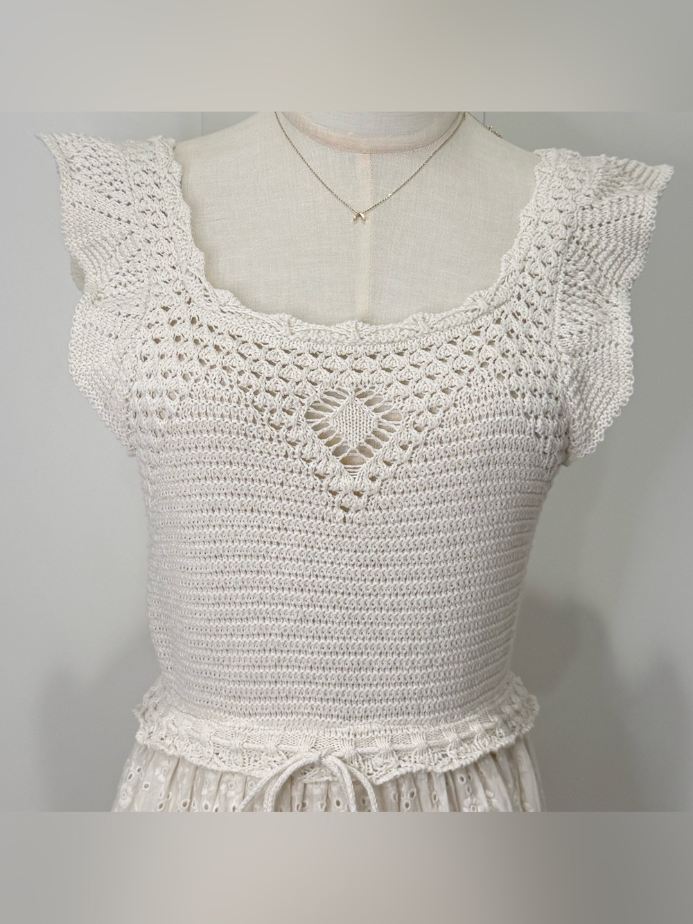 Zara Crochet Eyelet Midi Dress Cream XS Beachy Boho Cottagecore Vacay Hippie - Picture 8 of 9
